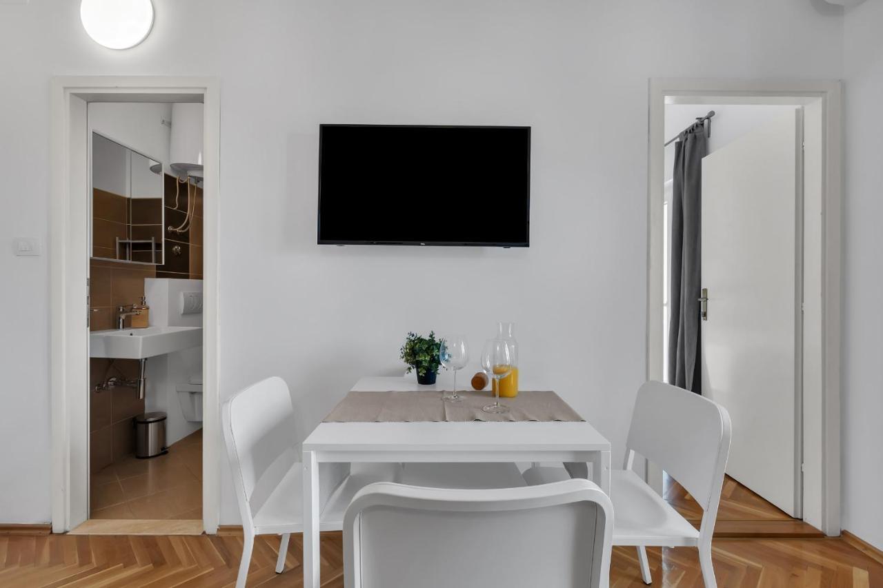 Apartament Barbaric Zaostrog